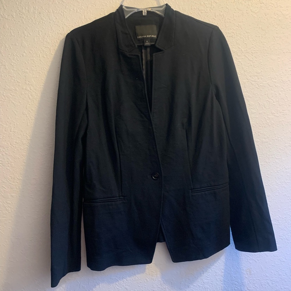 Women’s Banana Republic Black One Button Blazer Size 8